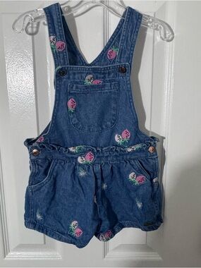 Tahari Girls Denim Strawberry Embroidered Shortalls 4T Cute Summer Outfit
